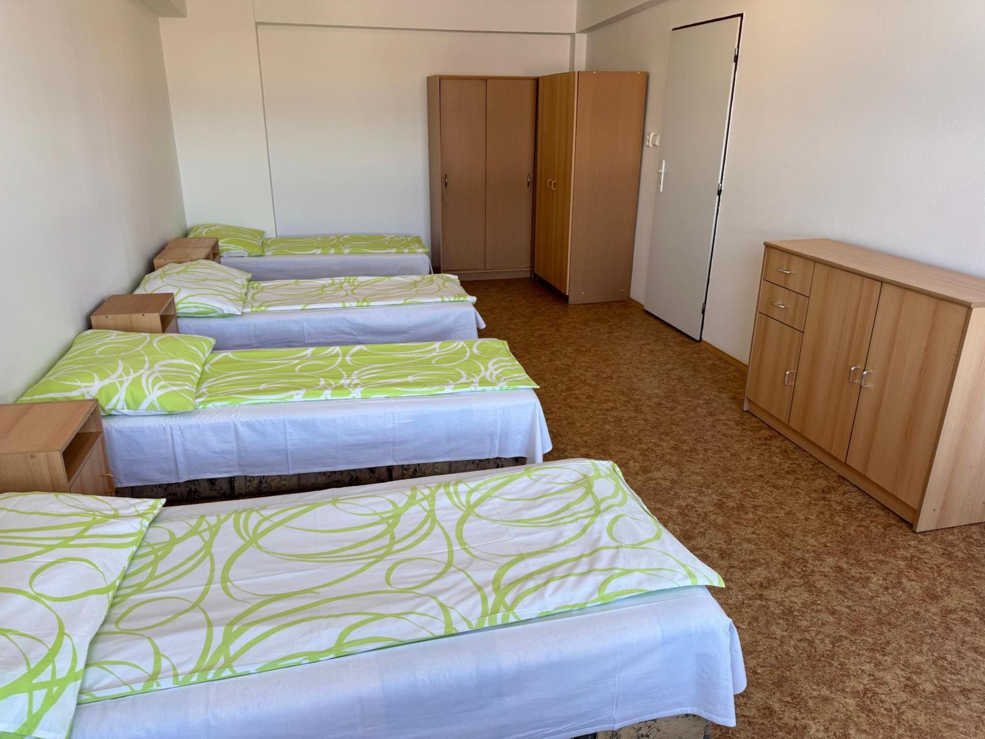 D8 Apartmany Ústí nad Labem Екстериор снимка